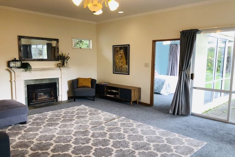 Photo of property in 33 Brassey Road, Saint Johns Hill, Whanganui, 4500