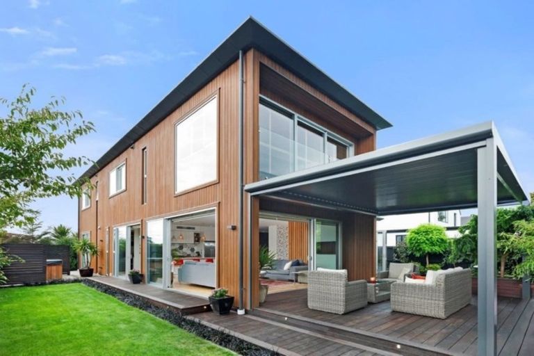 Photo of property in 143 Mays Road, St Albans, Christchurch, 8052