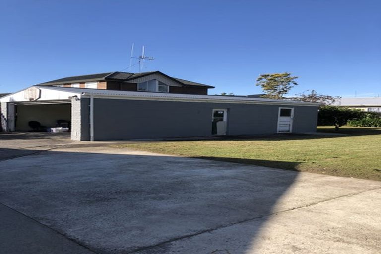 Photo of property in 19 Kingsley Street, St Andrews, Hamilton, 3200