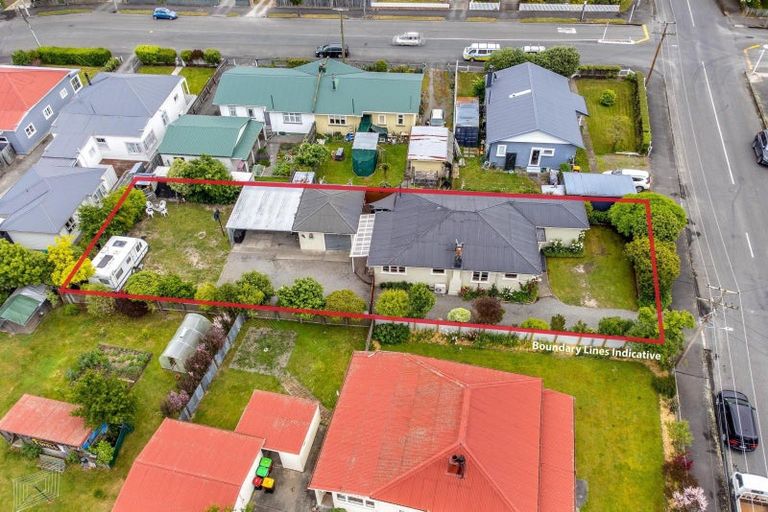 Photo of property in 83 Villa Street, Masterton, 5810