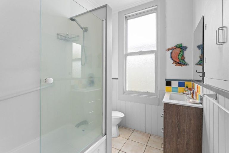 Photo of property in 6 Foster Street, Te Hapara, Gisborne, 4010