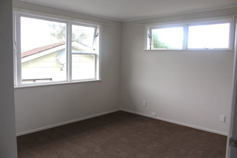 Photo of property in 50 Kapuka Road, Mangere Bridge, Auckland, 2022