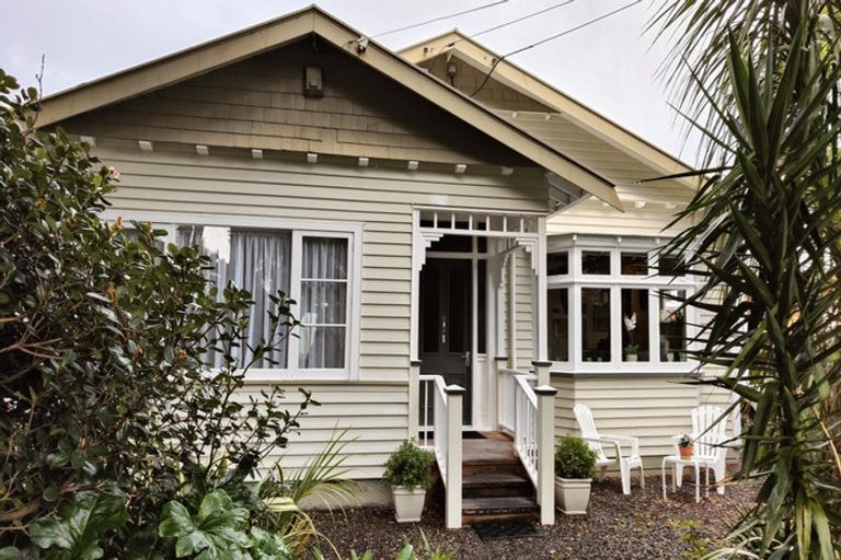Photo of property in 24 Bracken Street, Petone, Lower Hutt, 5012