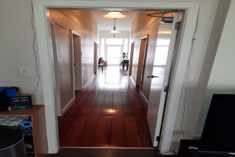 Photo of property in 26 Wilson Street, Newtown, Wellington, 6021