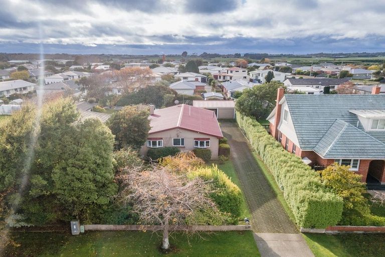 Photo of property in 330 Chelmsford Street, Waverley, Invercargill, 9810