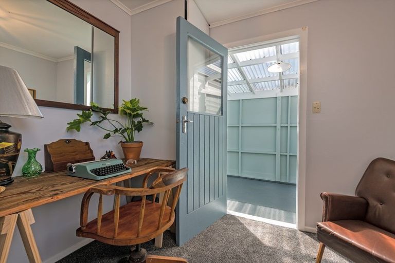 Photo of property in 17 Matai Street, Marton, 4710