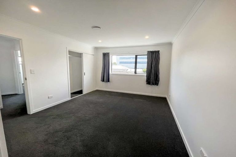 Photo of property in 85c Pitt Street, Palmerston North, 4410