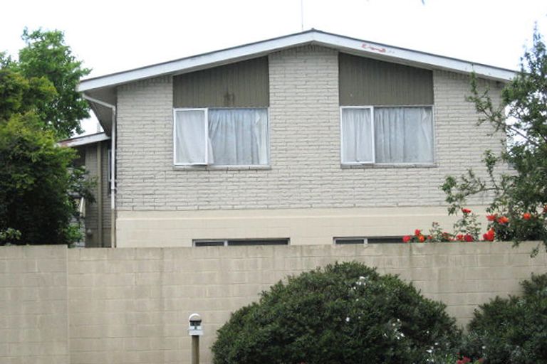 Photo of property in 169 Withells Road, Avonhead, Christchurch, 8042