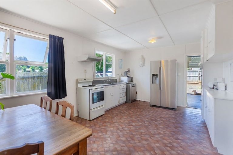 Photo of property in 498 Main North Road, Bay View, Napier, 4104