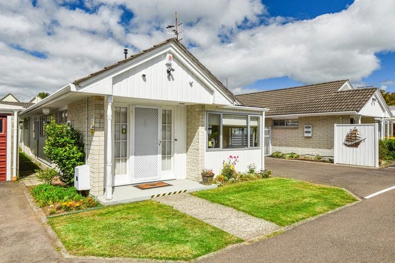 Photo of property in 23b Eason Street, Victoria, Rotorua, 3010