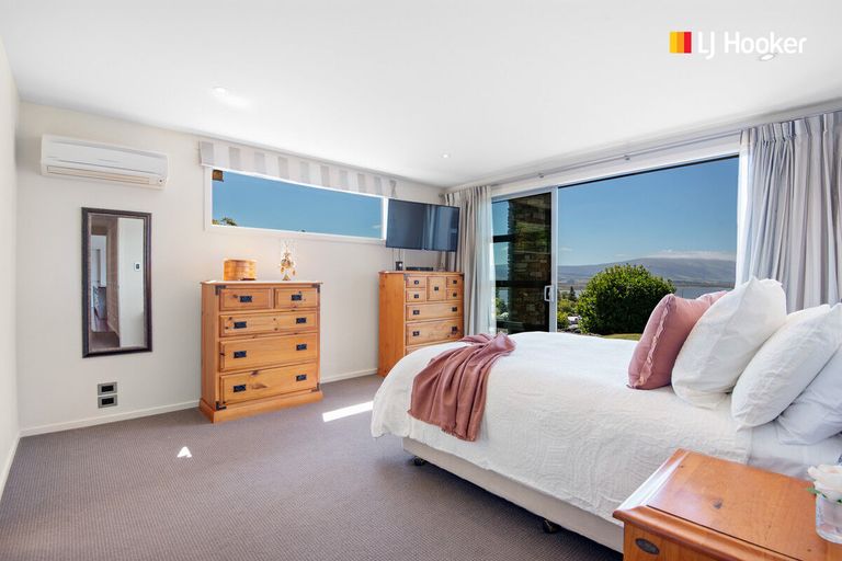 Photo of property in 21a Castle Street, Waihola, Milton, 9073