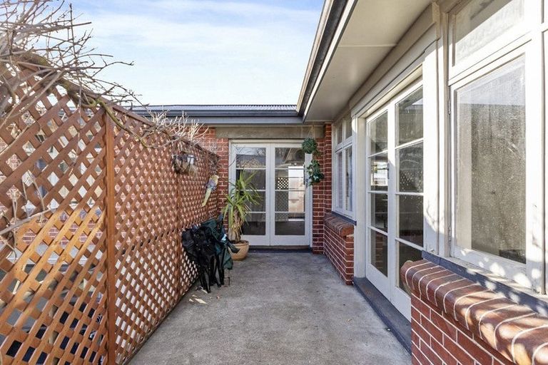 Photo of property in 17a Clifton Terrace, West End, Timaru, 7910