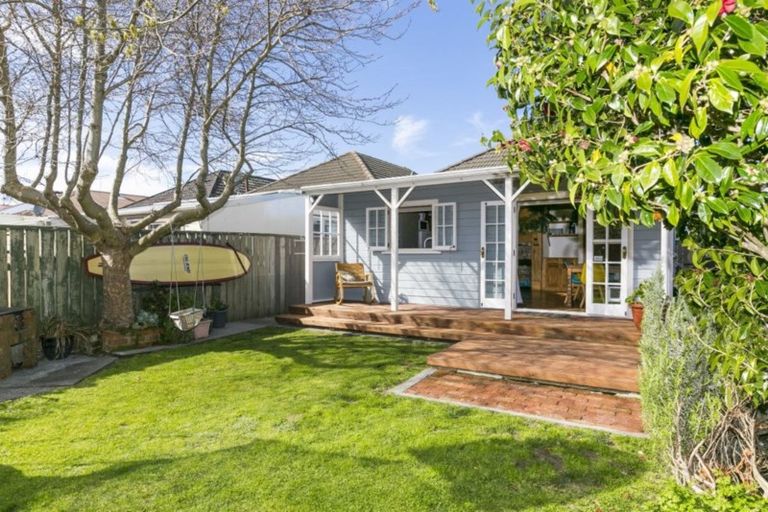 Photo of property in 50 Bridge Street, Rongotai, Wellington, 6022