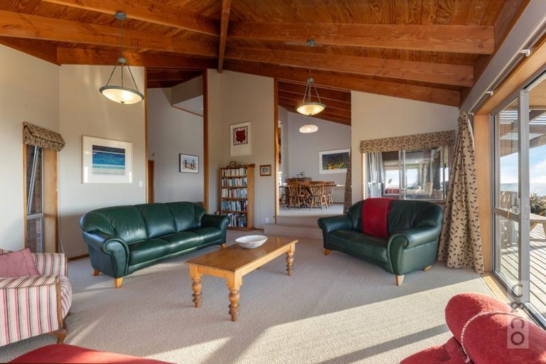 Photo of property in 457 Kiwitahi Road, Helensville, 0875