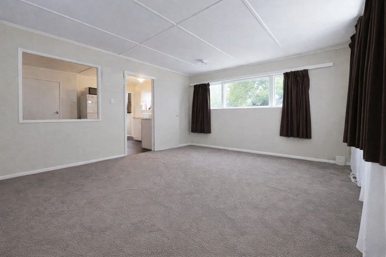Photo of property in 28 Gear Terrace, Ranui, Porirua, 5024
