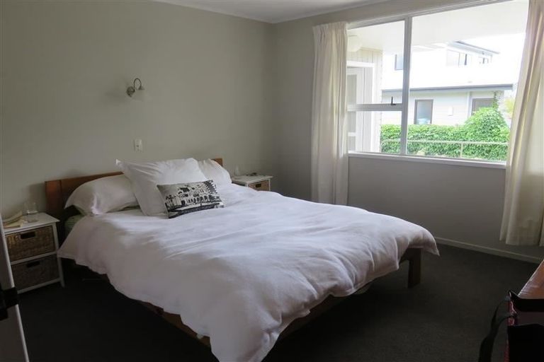 Photo of property in 2/7 Scannell Street, Havelock North, 4130