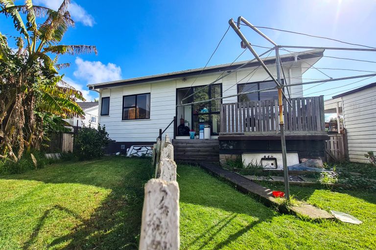 Photo of property in 47 Aarts Avenue, Manurewa, Auckland, 2102