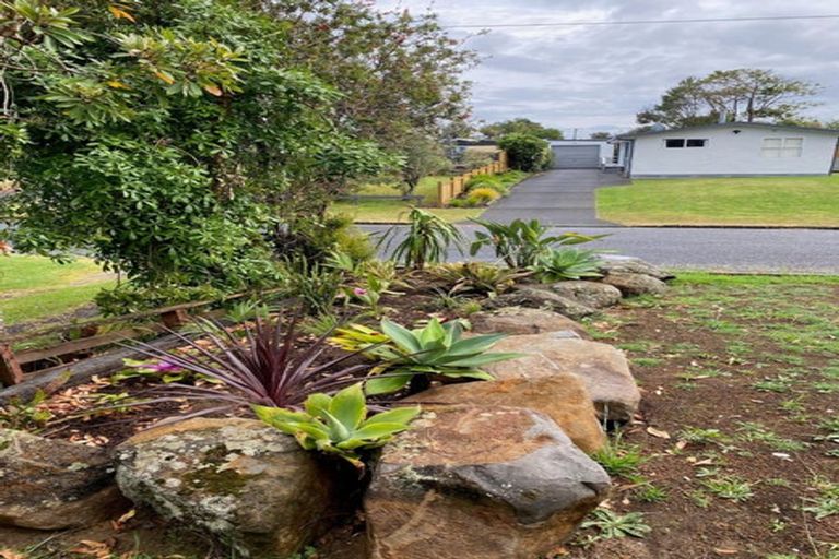 Photo of property in 114a Weka Street, Whangamata, 3620