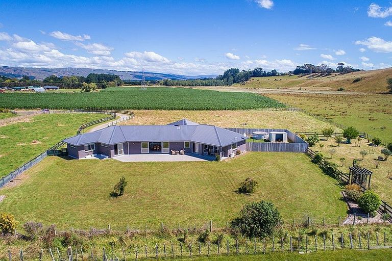 Photo of property in 97 Pohangina Road, Ashhurst, Palmerston North, 4470