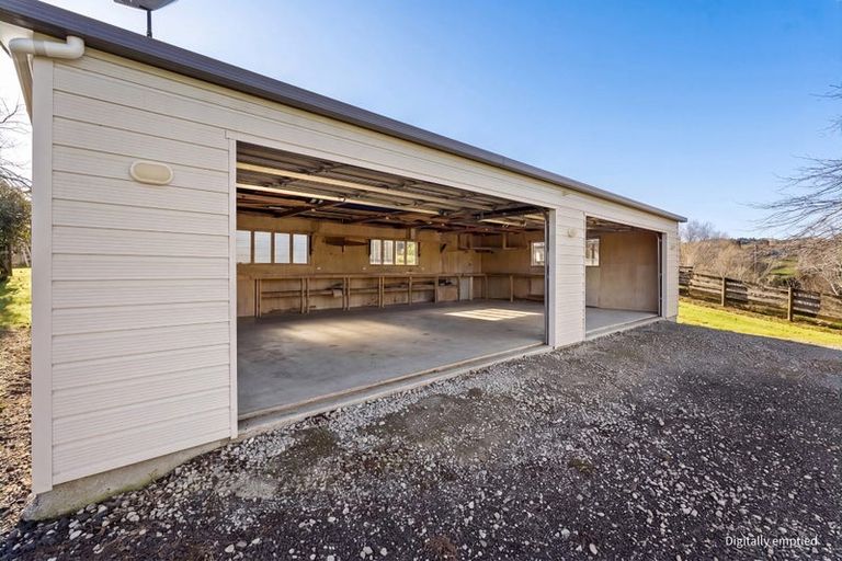 Photo of property in 690 Haruru Road, Kaukapakapa, 0873