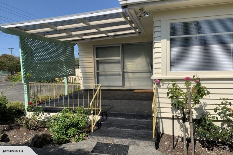 Photo of property in 361 Main Road, Huapai, Kumeu, 0810