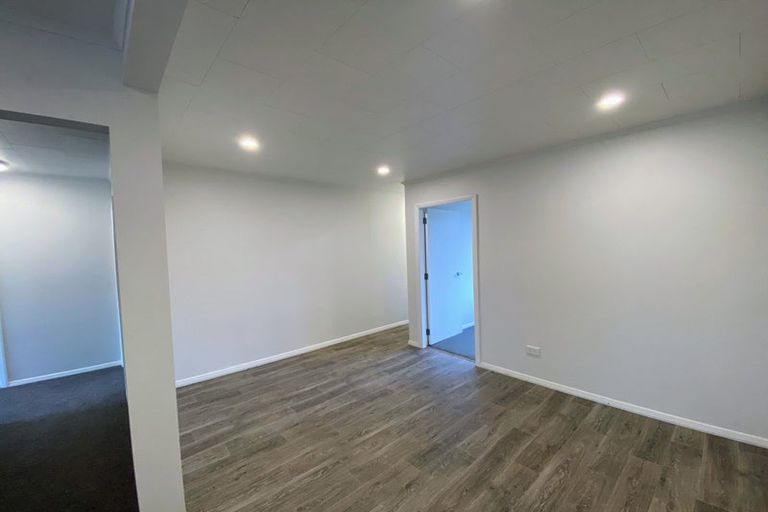 Photo of property in 2 Totara Street, Trentham, Upper Hutt, 5018