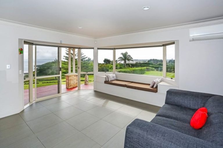 Photo of property in 44 Farley Road, Clarks Beach, Pukekohe, 2679