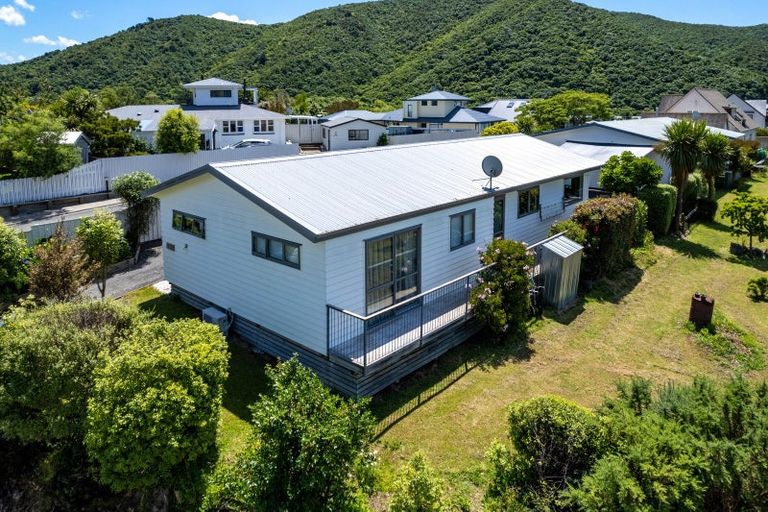 Photo of property in 247b Waikawa Road, Waikawa, Picton, 7220