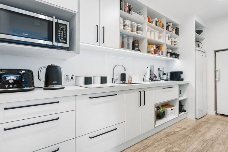 Photo of property in 6 Hortons Way, Cromwell, 9310