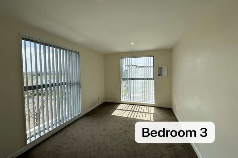 Photo of property in 30 Nephrite Lane, Henderson, Auckland, 0610