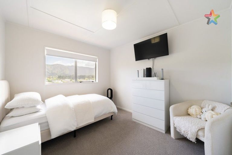 Photo of property in 26 Newburn Grove, Wainuiomata, Lower Hutt, 5014