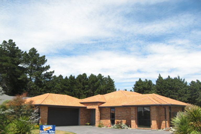 Photo of property in 24 Fishermans Rest, Waimairi Beach, Christchurch, 8083