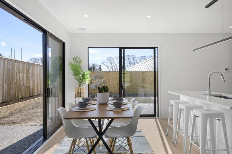 Photo of property in 11 Withers Crescent, Halswell, Christchurch, 8025