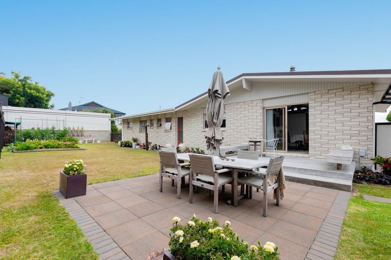 Photo of property in 94 Manuwai Drive, Matua, Tauranga, 3110