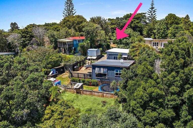 Photo of property in 50 James Mcleod Road, Shelly Beach, Helensville, 0874