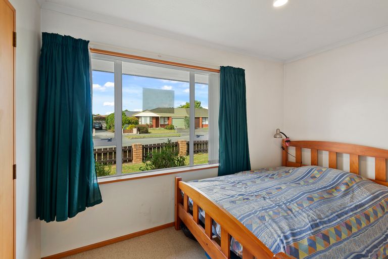 Photo of property in 107 Reynolds Avenue, Bishopdale, Christchurch, 8053