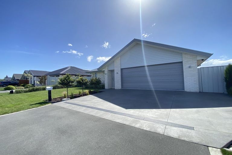 Photo of property in 9 Frogmore Way, Rolleston, 7615