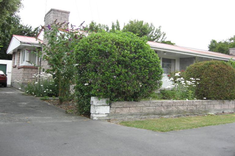 Photo of property in 2/22 Hanrahan Street, Upper Riccarton, Christchurch, 8041