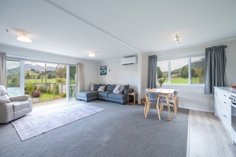 Photo of property in 138 Waller Street, Murchison, 7007