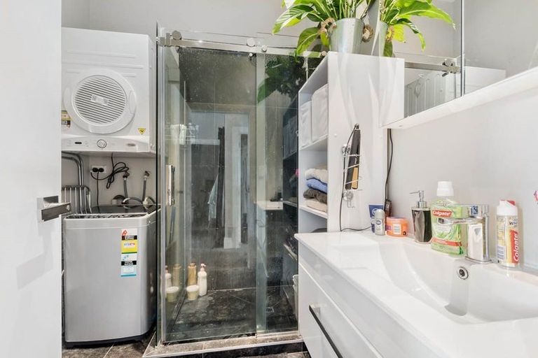 Photo of property in 4/143 Great South Road, Papakura, 2110