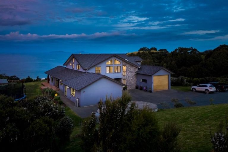 Photo of property in 64 Onekainga Rise, Whananaki, Hikurangi, 0181
