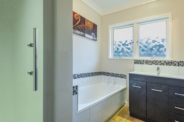 Photo of property in 5 Kauri Place, Parahaki, Whangarei, 0112