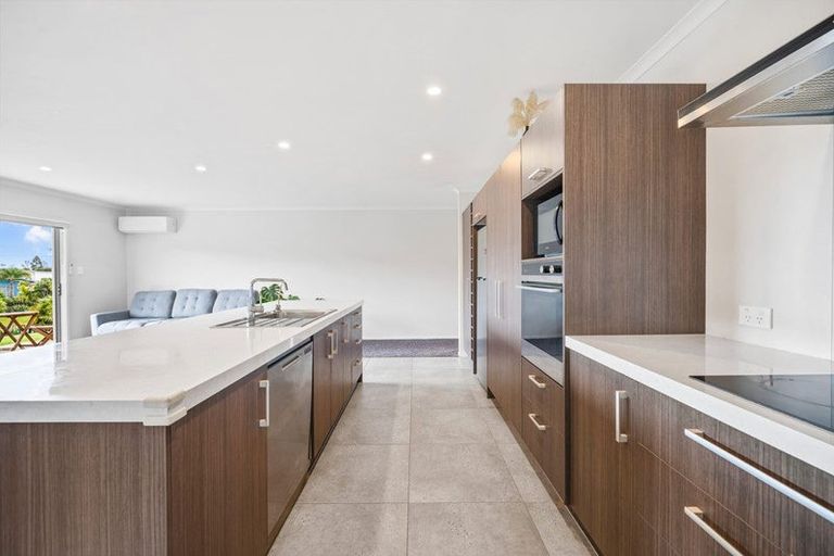 Photo of property in 28 Kahu Drive, Mangawhai, 0505