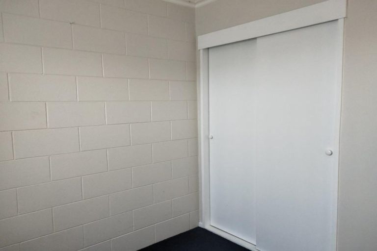 Photo of property in 20 Edgeware Road, Palmerston North, 4410
