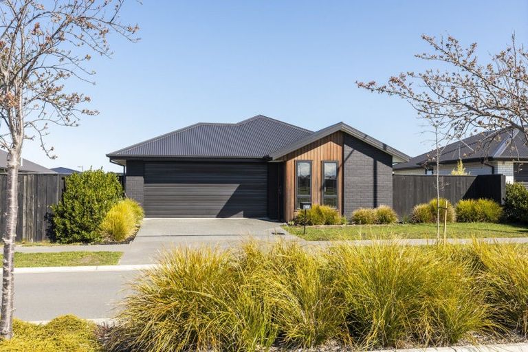 Photo of property in 66 Broadway Parade, Rolleston, 7615