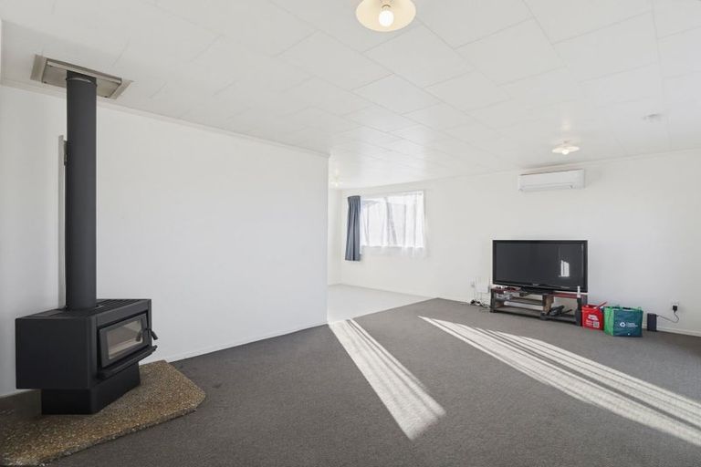 Photo of property in 8 Kilkee Terrace, Flaxmere, Hastings, 4120