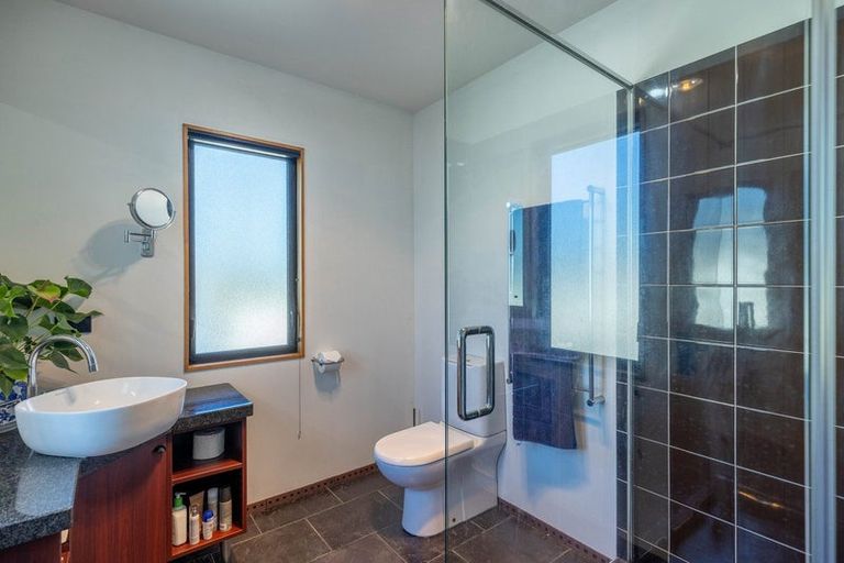 Photo of property in 150 Milne Drive, Paraparaumu, 5032