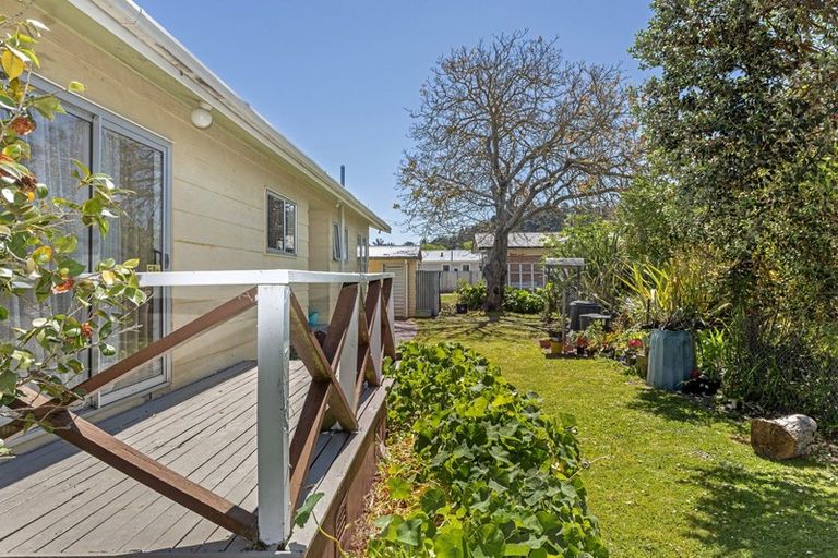 Photo of property in 32 Owen Road, Inner Kaiti, Gisborne, 4010