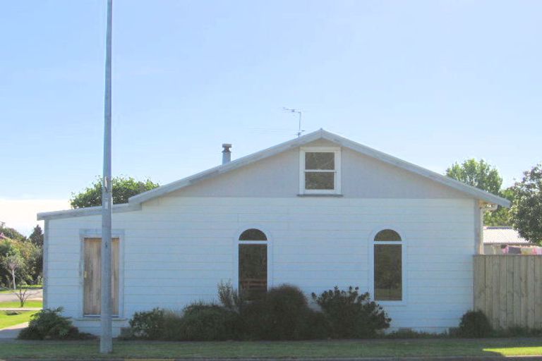 Photo of property in 34 Ormond Road, Whataupoko, Gisborne, 4010