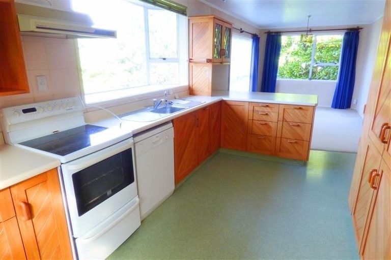 Photo of property in 69 Waimea Street, Westown, New Plymouth, 4310